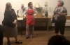 Función de teatro en francés
